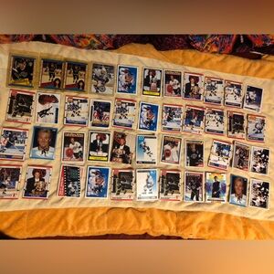 Huge Wayne Gretzky card lot